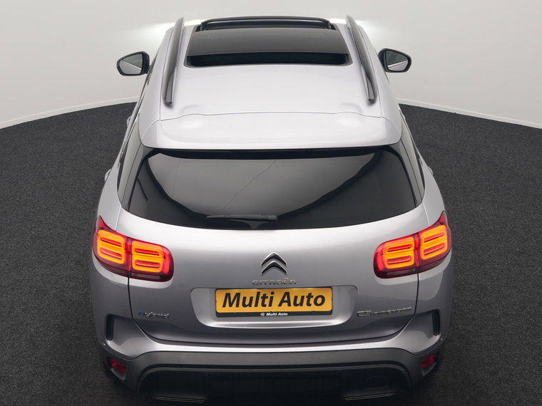 Vehicle Image 36