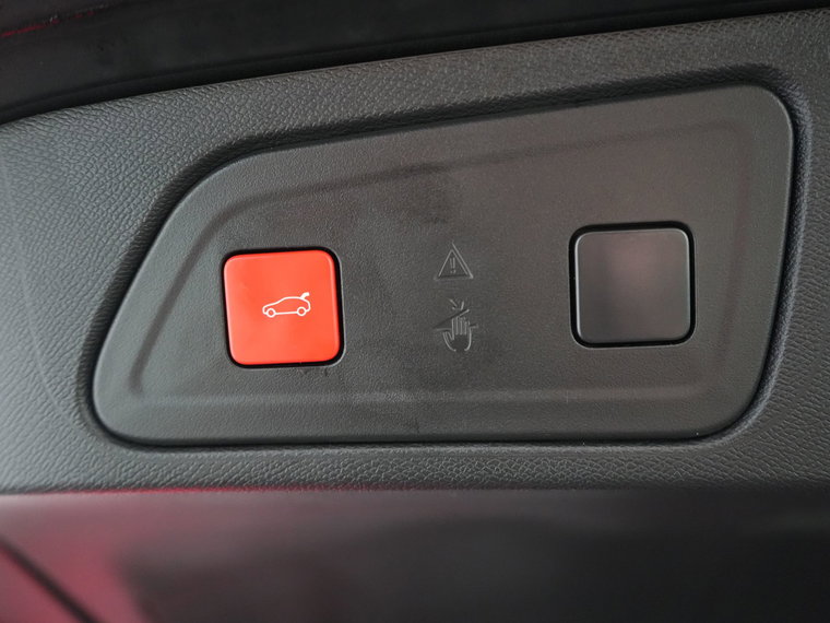 Vehicle Image 39