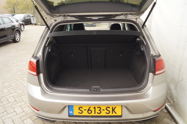 Vehicle Image 27