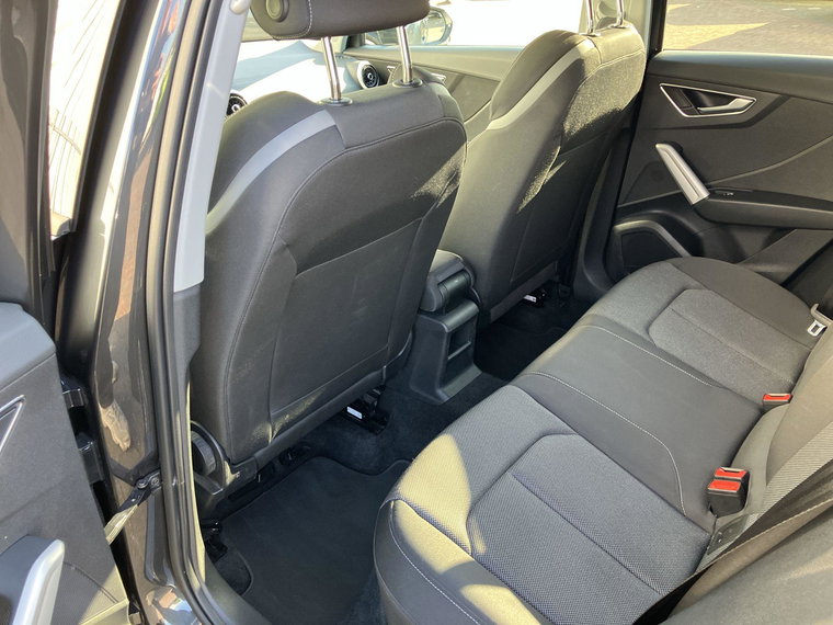 Vehicle Image 17
