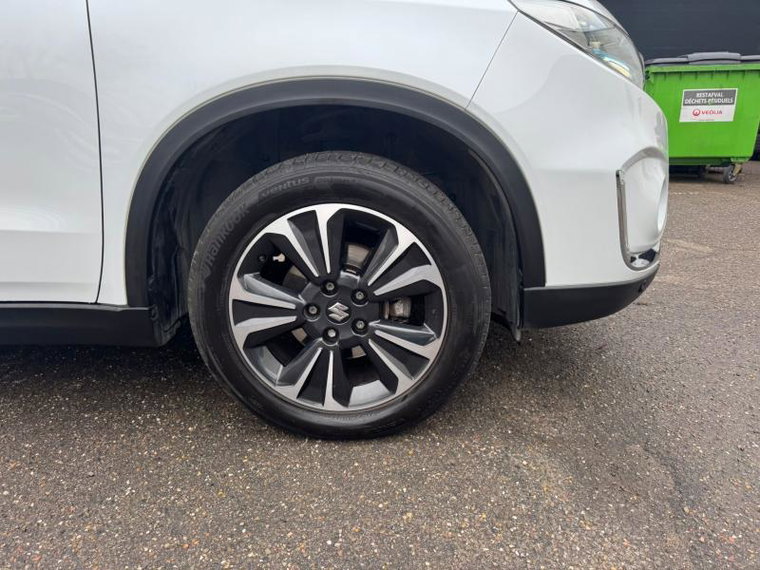 Vehicle Image 8