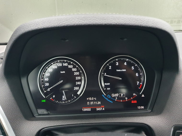 Vehicle Image 28