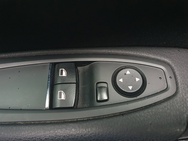 Vehicle Image 39