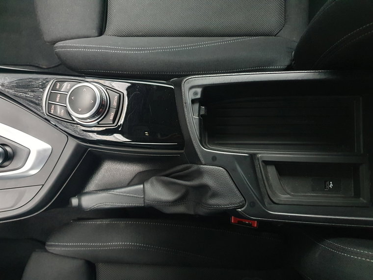 Vehicle Image 41
