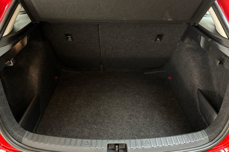 Vehicle Image 33