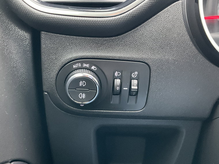 Vehicle Image 17