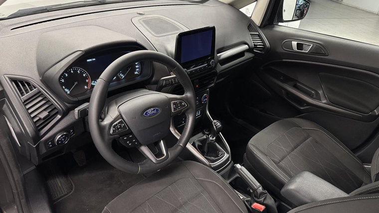 Vehicle Image 17