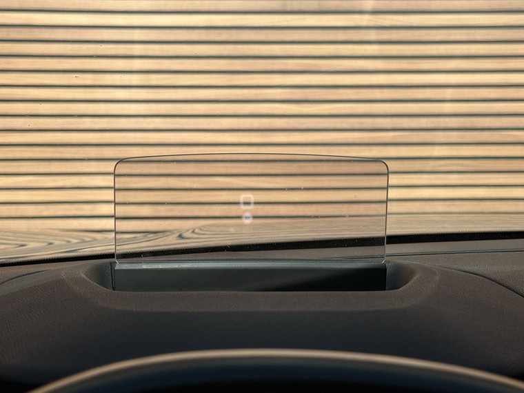 Vehicle Image 27