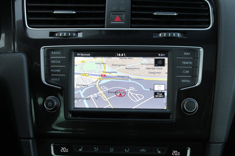 Vehicle Image 14