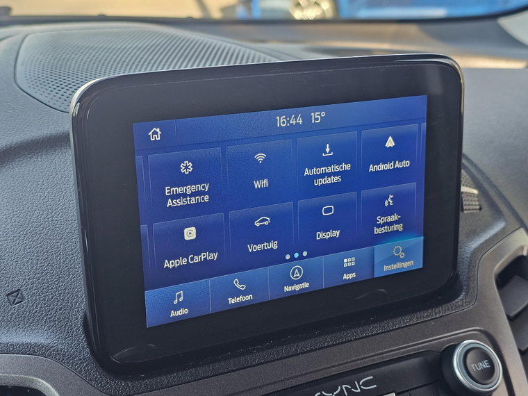 Vehicle Image 15
