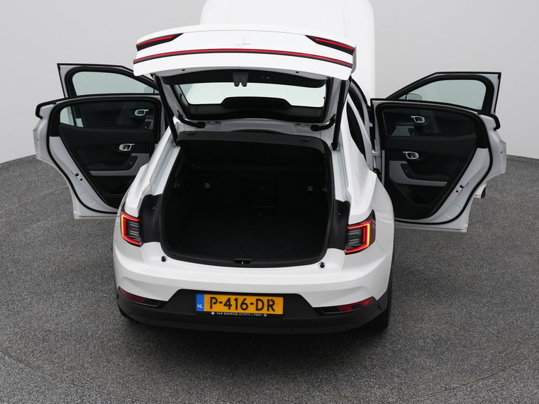 Vehicle Image 30