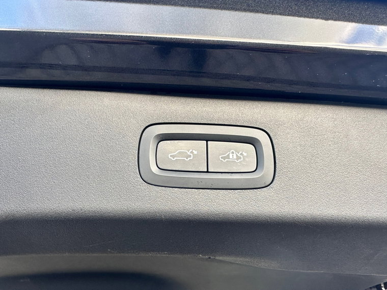 Vehicle Image 27