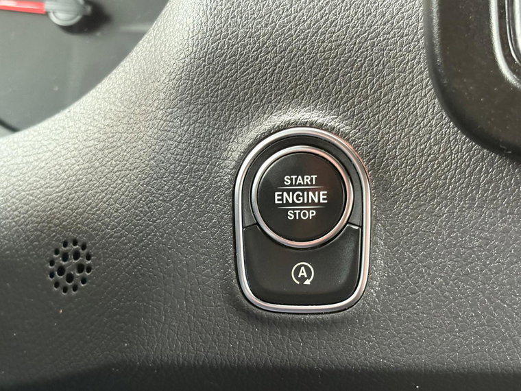 Vehicle Image 28