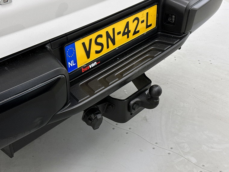 Vehicle Image 37