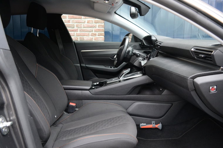Vehicle Image 13