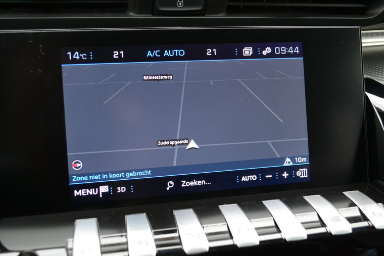 Vehicle Image 24