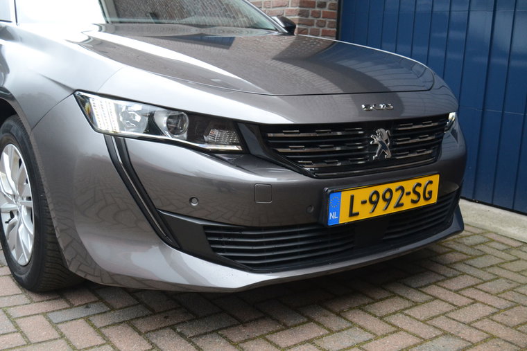 Vehicle Image 36