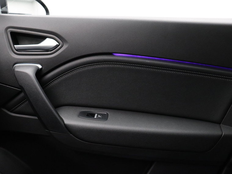 Vehicle Image 38