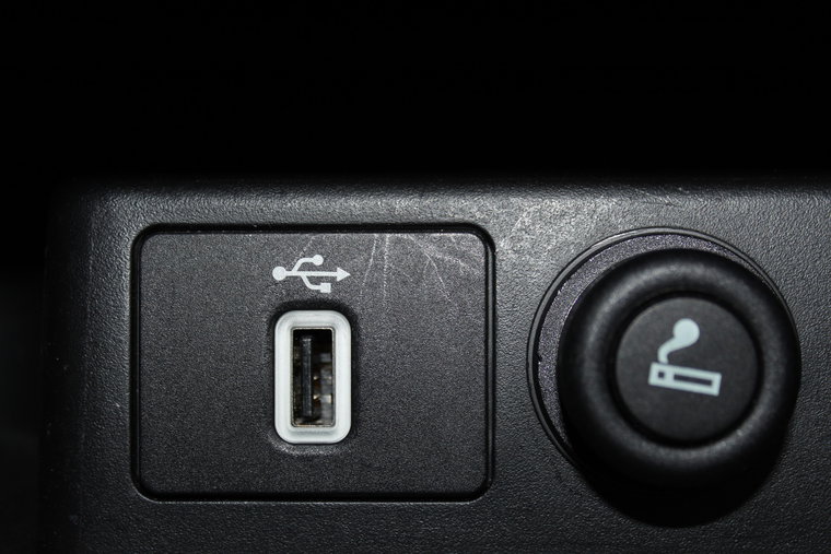 Vehicle Image 35