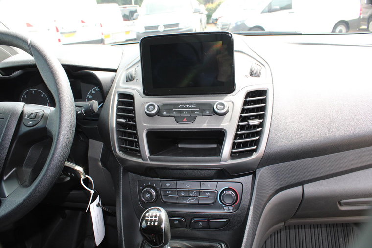 Vehicle Image 17