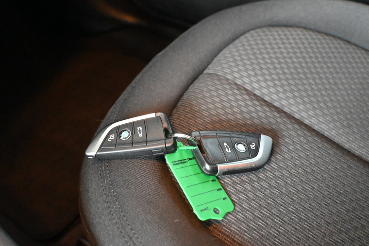 Vehicle Image 24