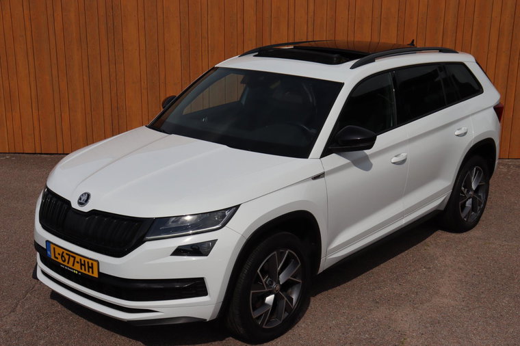 Vehicle Image 6