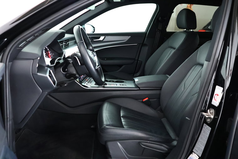 Vehicle Image 10