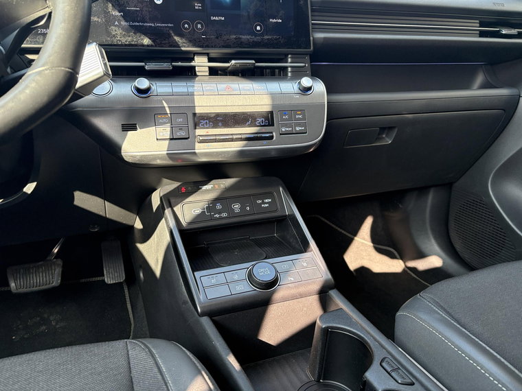 Vehicle Image 20