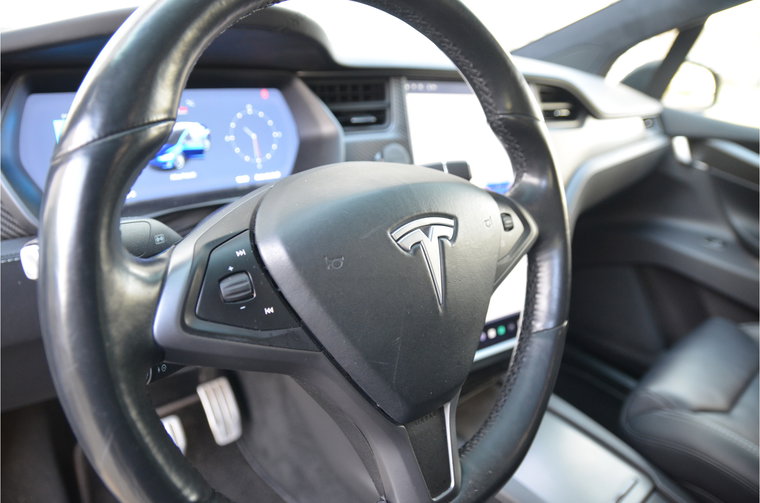 Vehicle Image 17