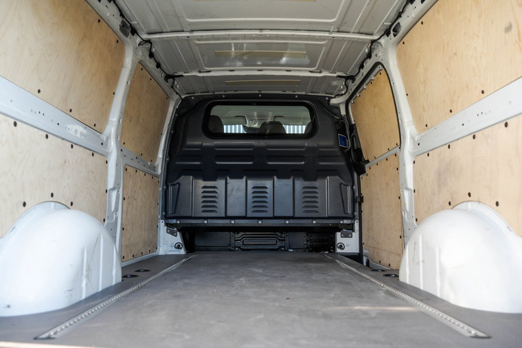 Vehicle Image 13