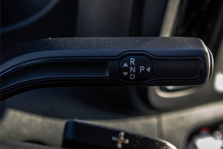 Vehicle Image 19