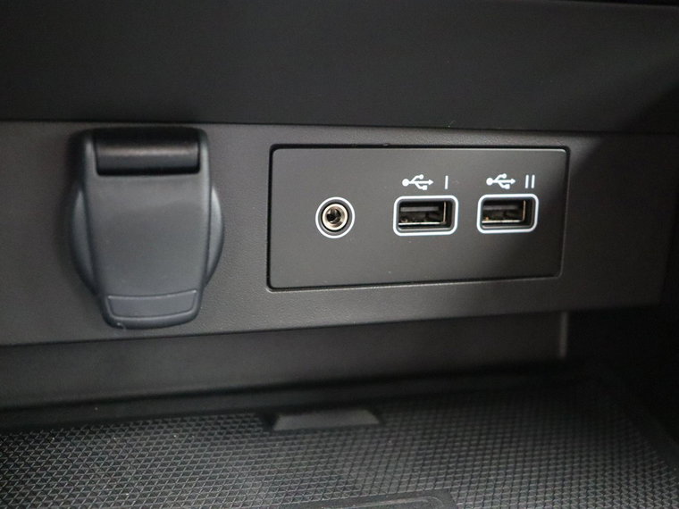 Vehicle Image 27