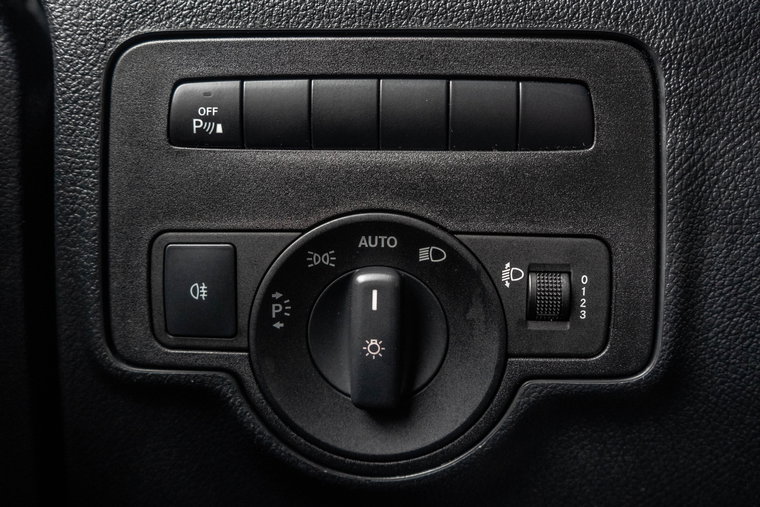Vehicle Image 24