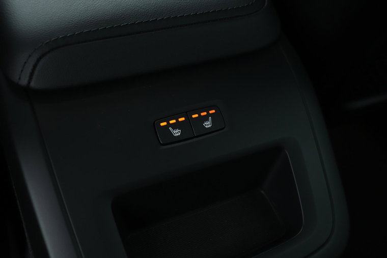 Vehicle Image 50