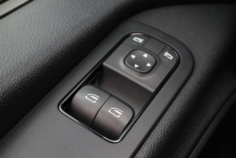 Vehicle Image 27
