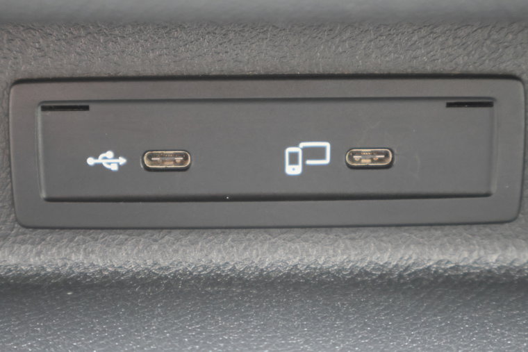 Vehicle Image 45
