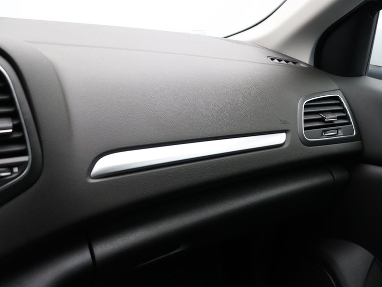Vehicle Image 37