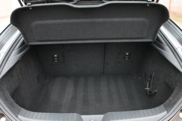 Vehicle Image 33