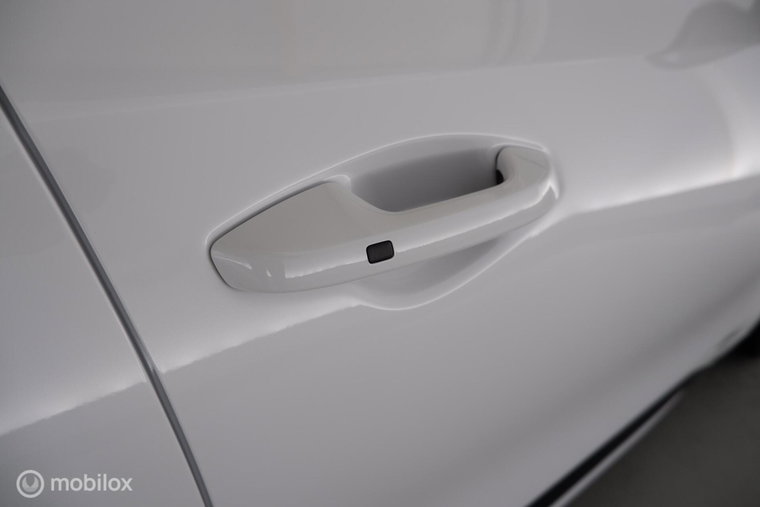 Vehicle Image 39