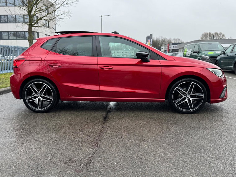 Vehicle Image 28