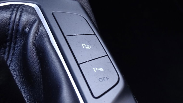 Vehicle Image 26