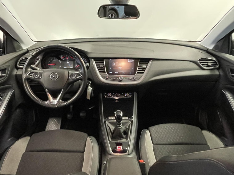 Vehicle Image 19