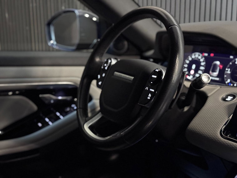 Vehicle Image 38