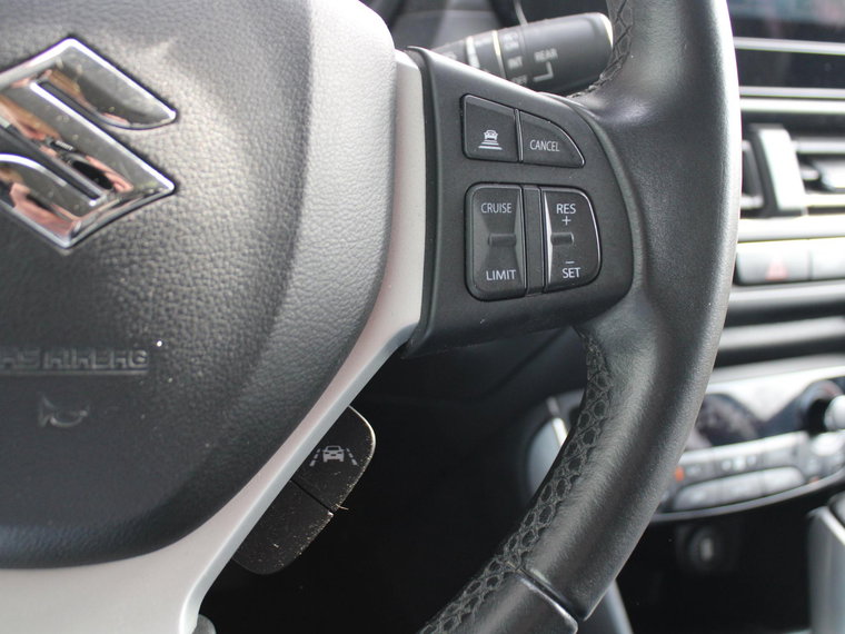 Vehicle Image 22