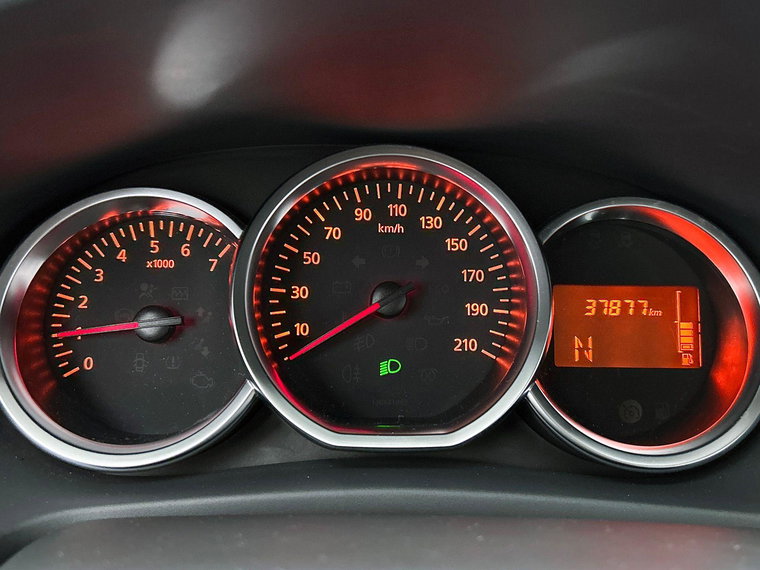Vehicle Image 13