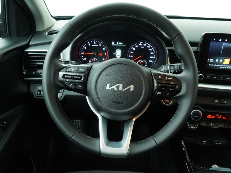 Vehicle Image 38