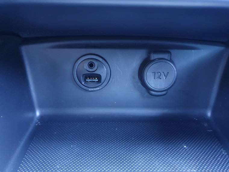 Vehicle Image 35