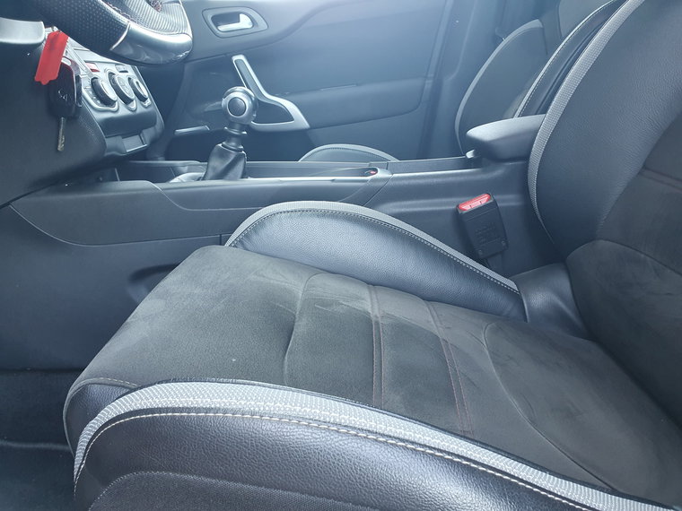 Vehicle Image 45