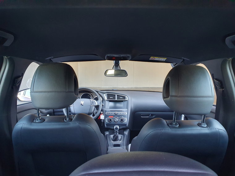 Vehicle Image 49