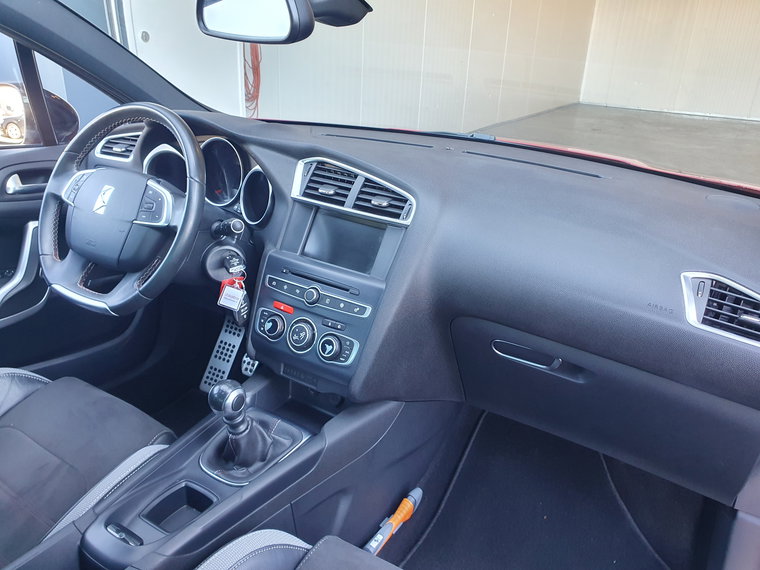 Vehicle Image 51